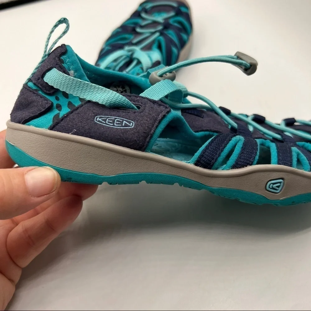 Keen Children's Moxie Sandal in Dress Blues/Viridian Size 1